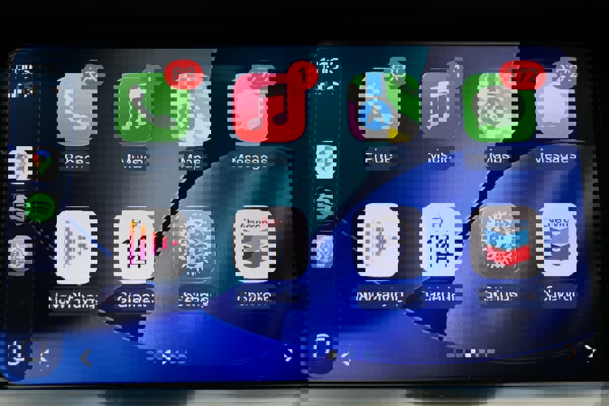 Used 2018 Buick Regal Essence w/ Driver Confidence Package #1 image 89