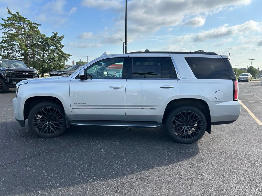 Used 2018 GMC Yukon SLT w/ Premium Edition AWD/4WD image 6