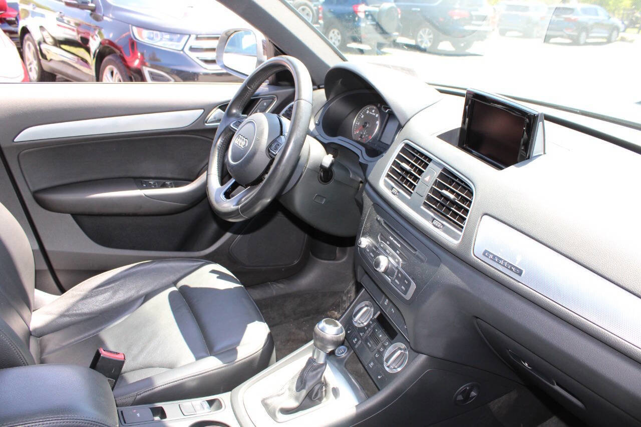 Used 2015 Audi Q3 2.0T Premium Plus AWD/4WD image 12