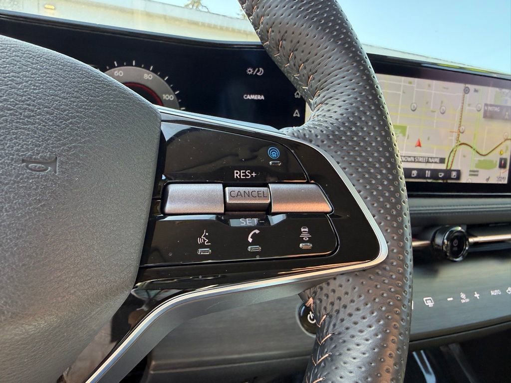 Certified 2023 Nissan Ariya FWD image 32