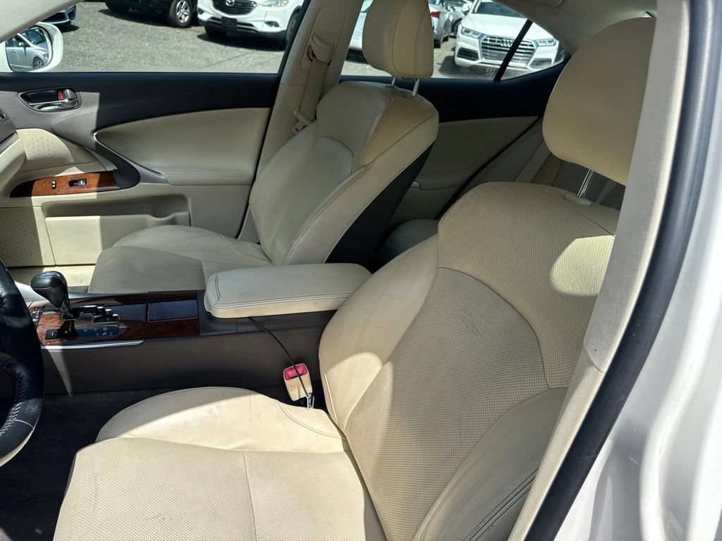 Used 2012 Lexus IS 250 AWD w/ Premium Pkg Value Edition image 31