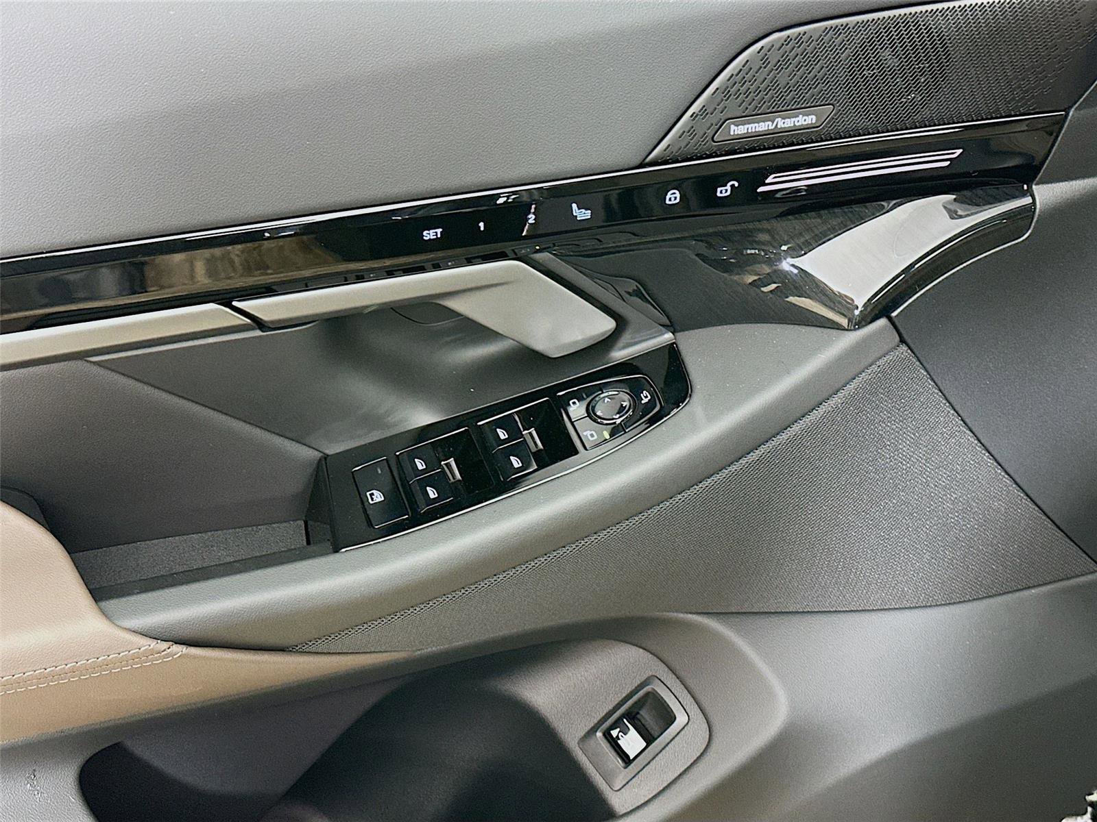 New 2026 BMW 530i xDrive 530i xDrive w/ M Sport Package image 18