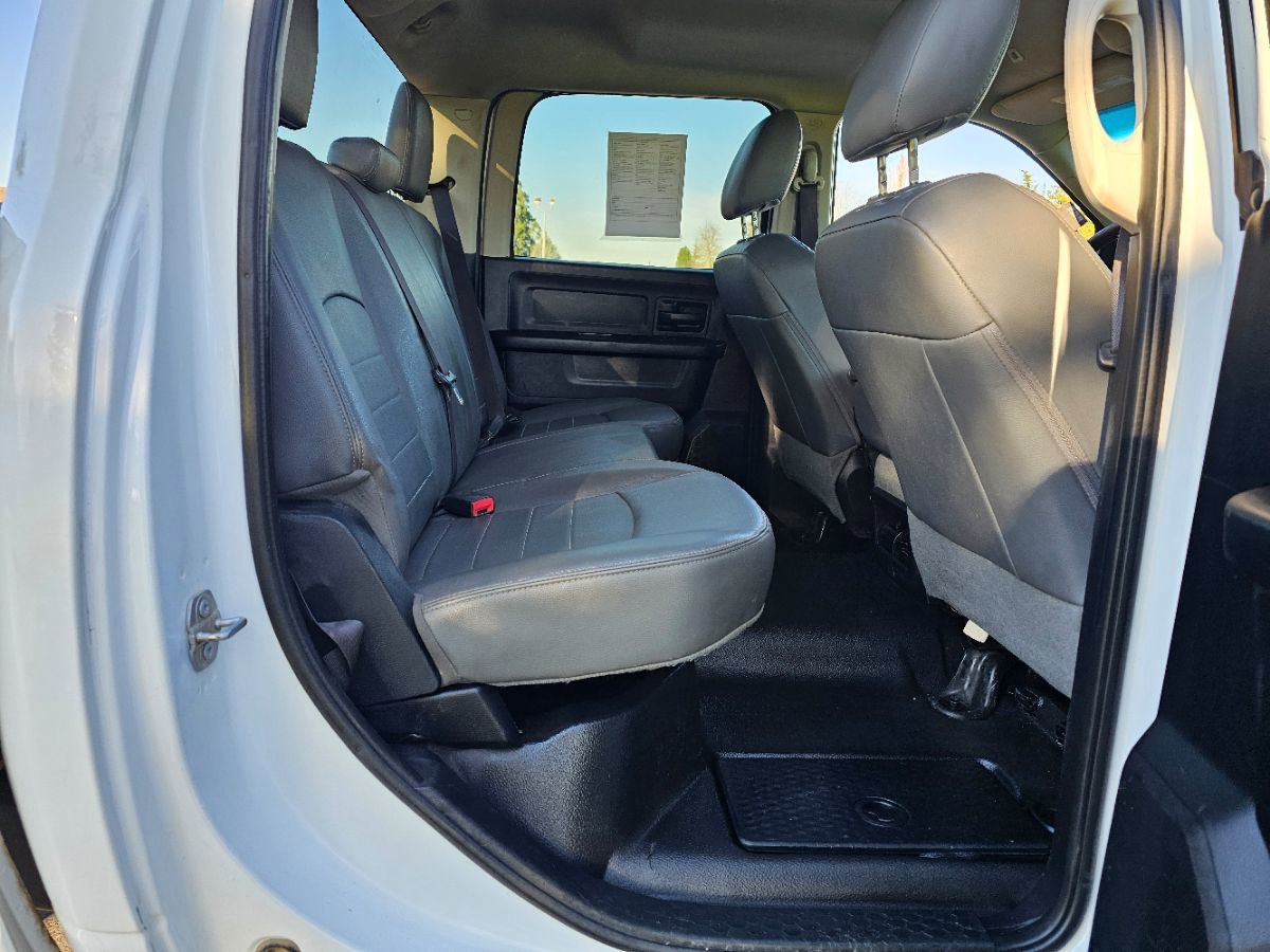 Used 2017 RAM 3500 Tradesman w/ Protection Group image 17