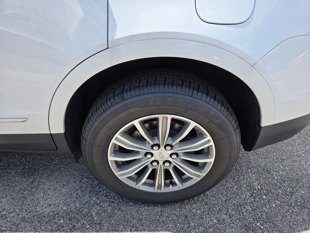 Used 2019 Cadillac XT5 Luxury FWD image 26