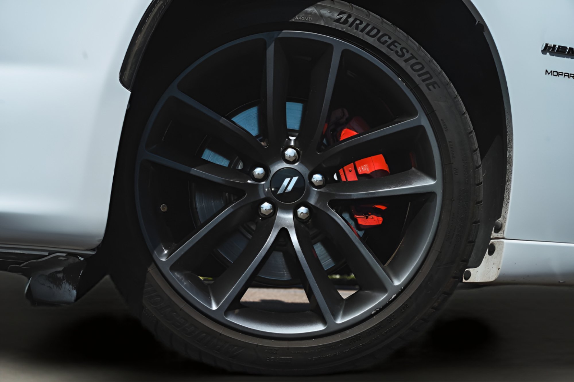 Used 2018 Dodge Charger R/T RWD image 34