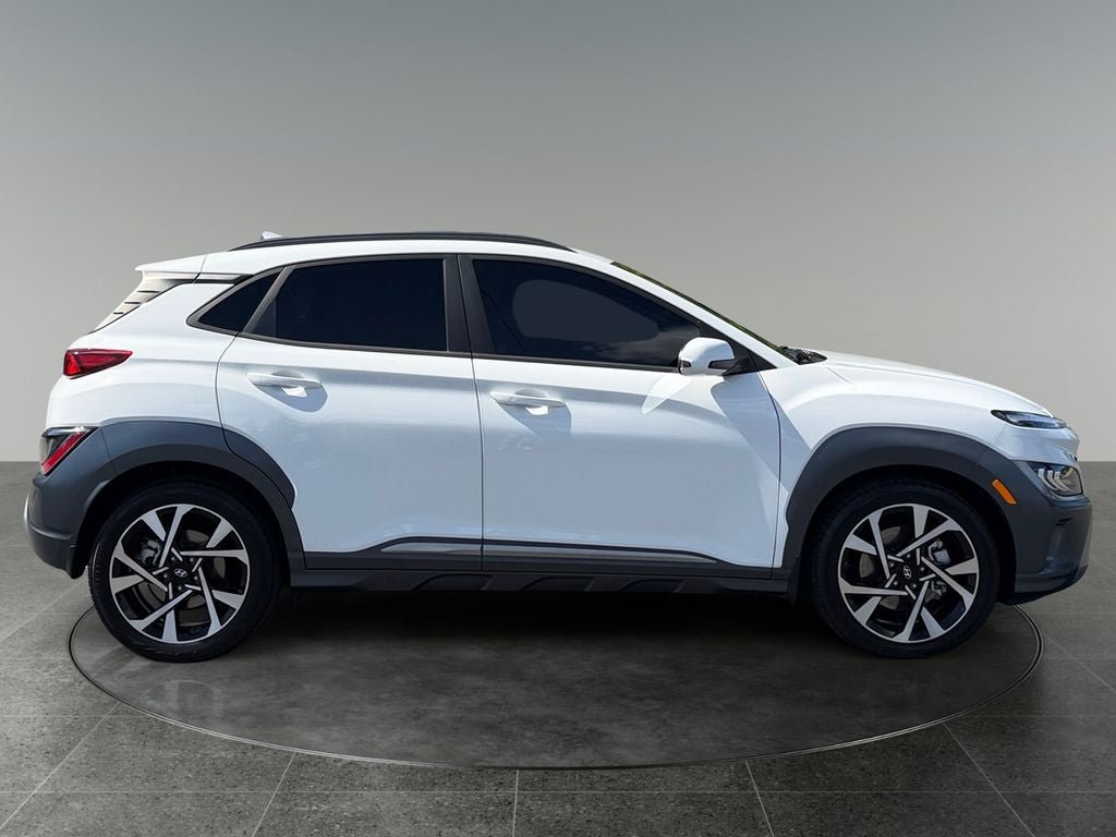 Used 2022 Hyundai Kona Limited w/ Cargo Package AWD/4WD image 10