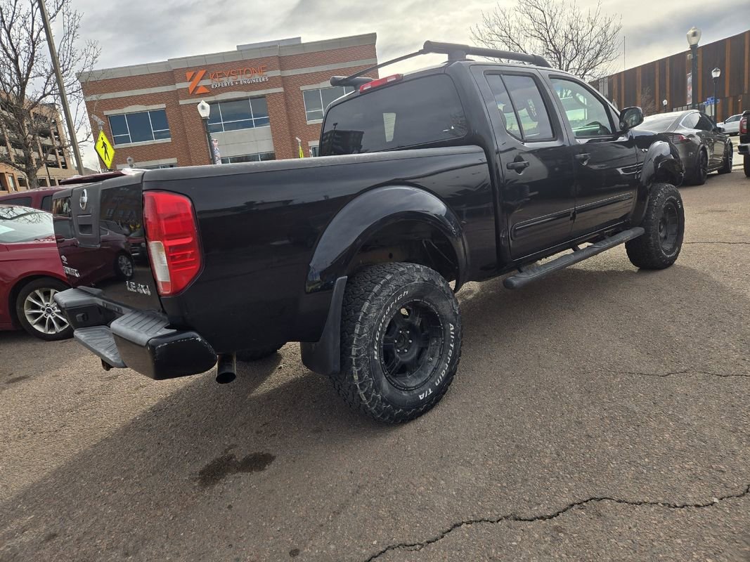 Used 2008 Nissan Frontier LE w/ Leather Pkg image 9
