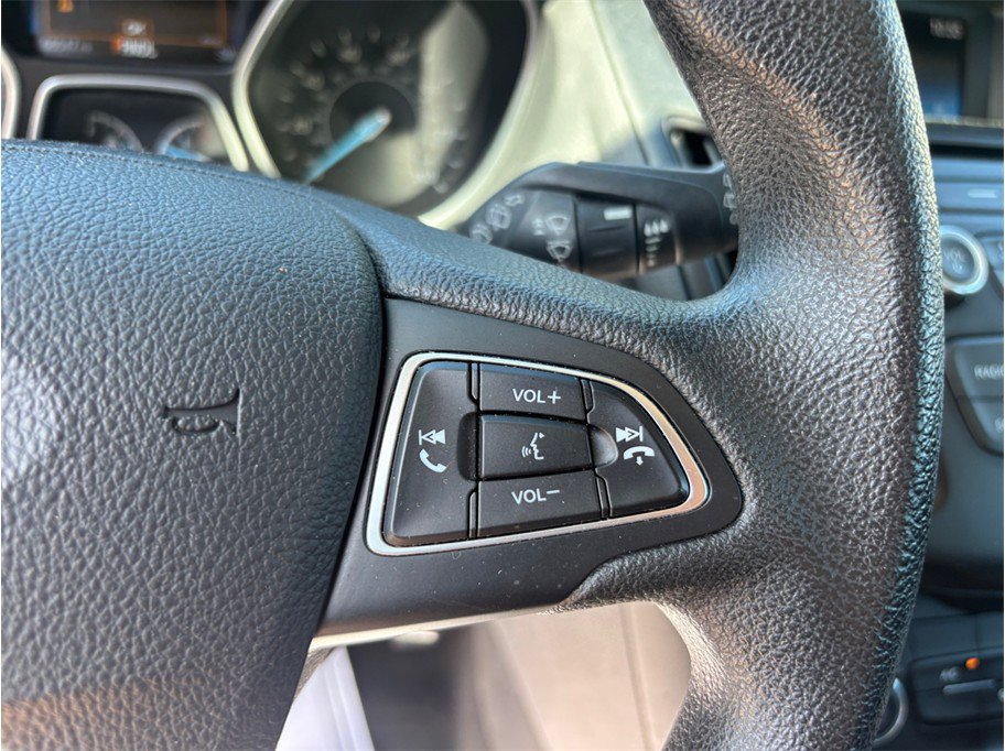Used 2015 Ford Focus SE FWD image 20