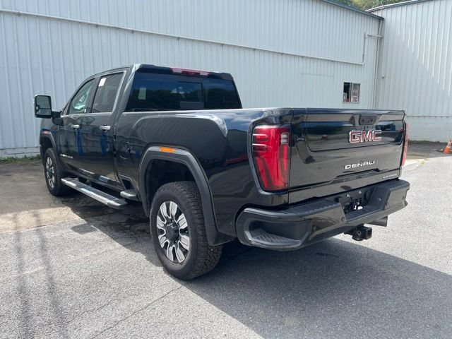 Used 2026 GMC Sierra 2500 Denali w/ Technology Package AWD/4WD image 7