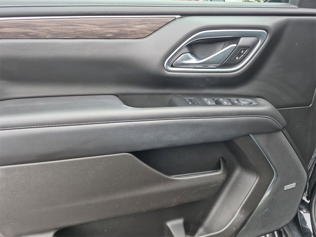 Used 2021 Chevrolet Tahoe LT w/ Rear Media and Nav Package image 20