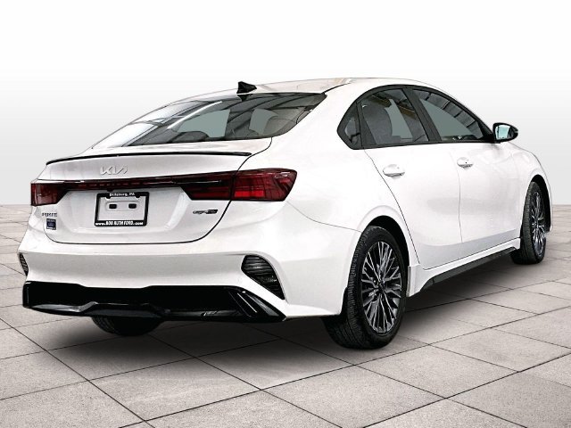 Used 2023 Kia Forte GT-Line w/ GT-Line Technology Package FWD image 11