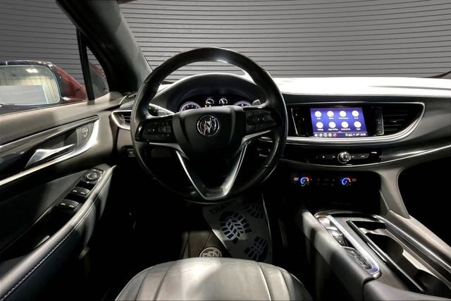 Used 2023 Buick Enclave Essence w/ Sport Touring Edition AWD/4WD image 8
