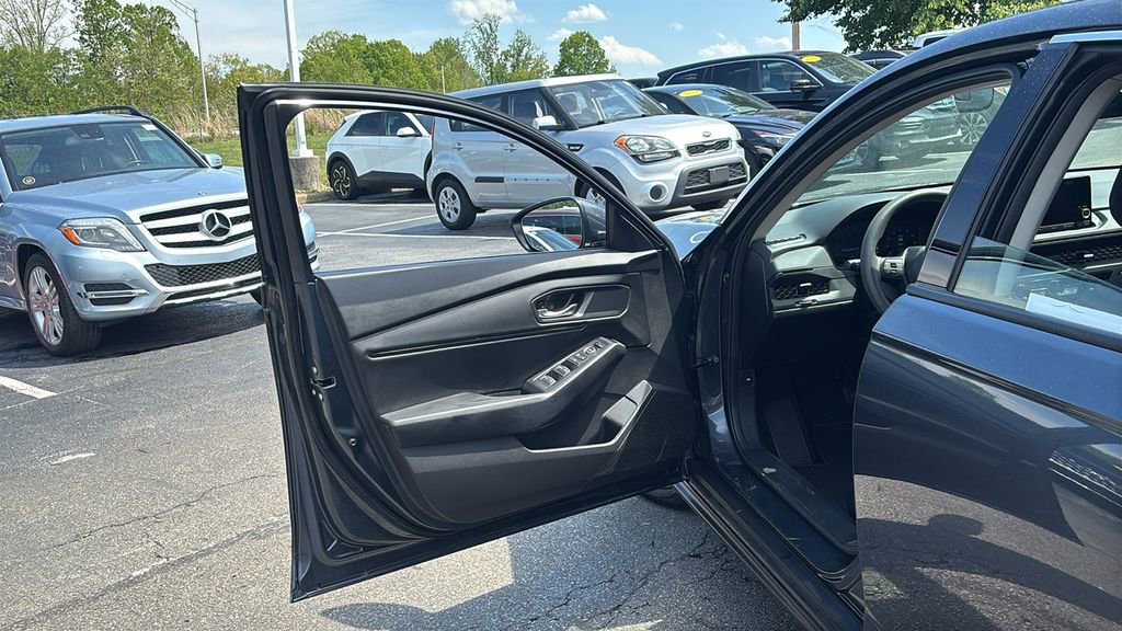 Certified 2024 Honda Accord EX image 11
