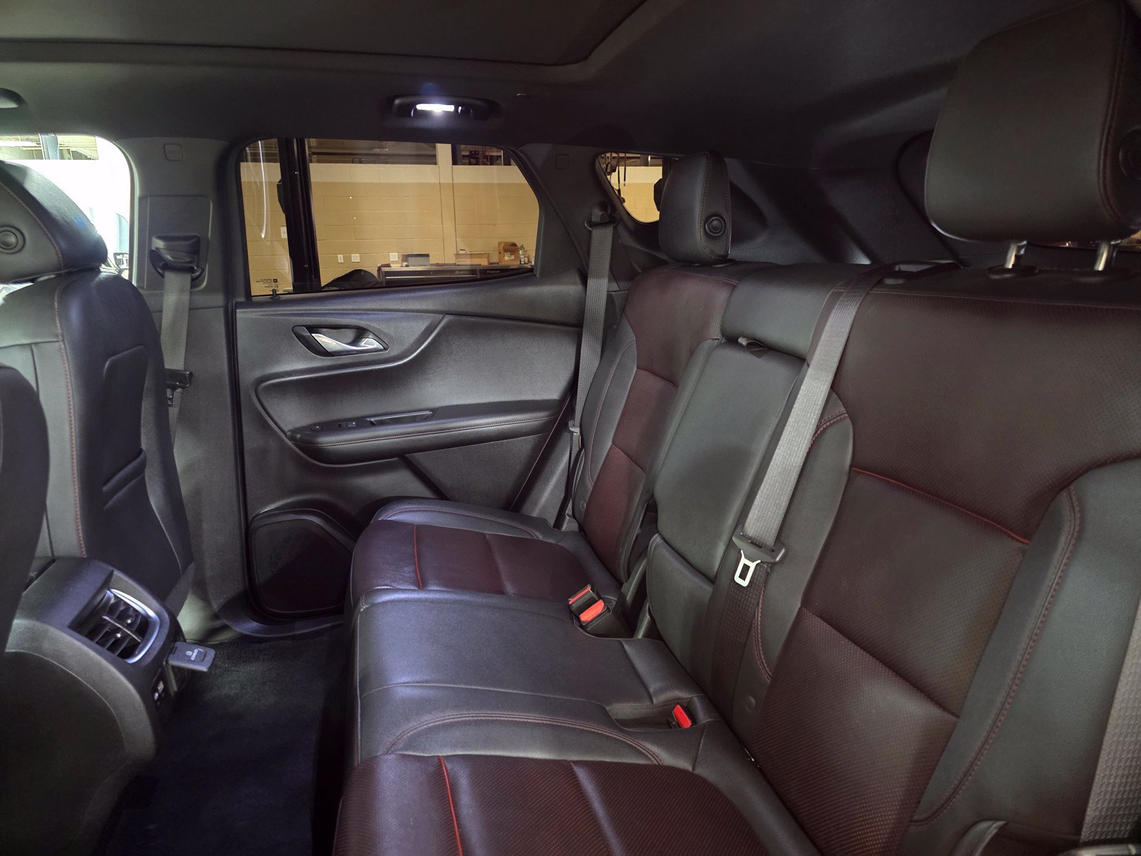 Used 2021 Chevrolet Blazer RS w/ Enhanced Convenience Package FWD image 14