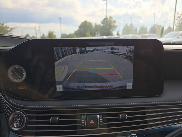 Used 2023 Lexus LS 500 AWD w/ Interior Upgrade Package image 28