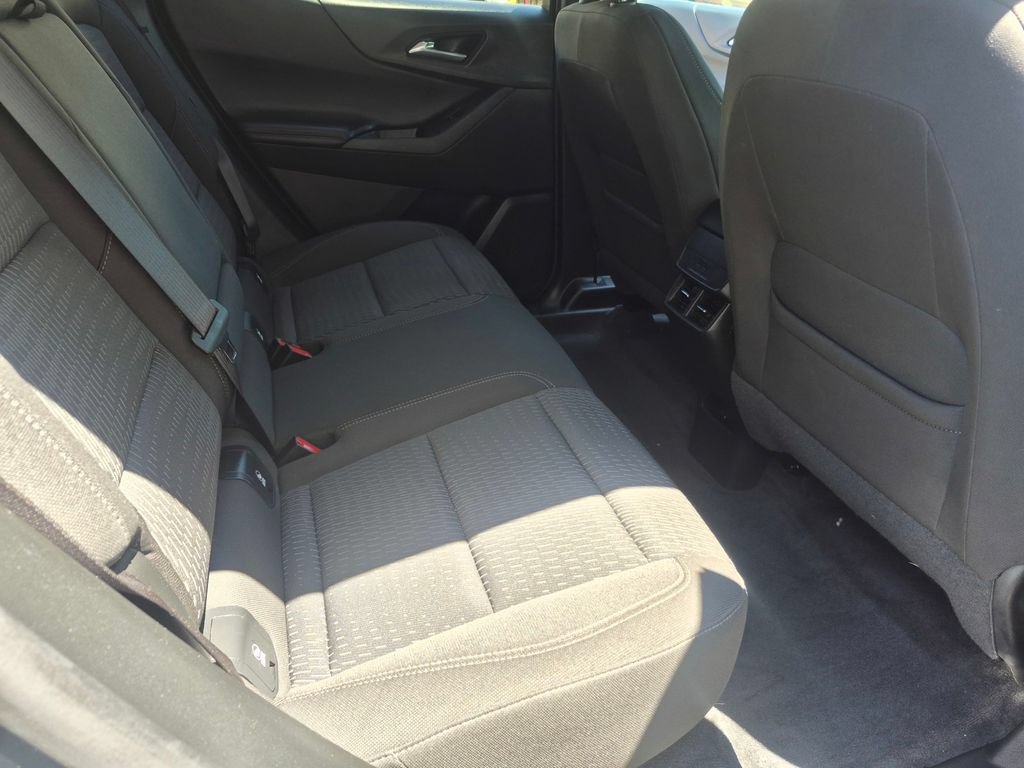 Used 2025 Chevrolet Equinox LT AWD/4WD image 21