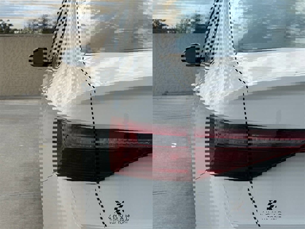 New 2026 Volkswagen Jetta S image 9