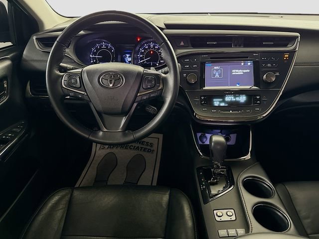 Used 2017 Toyota Avalon XLE image 22