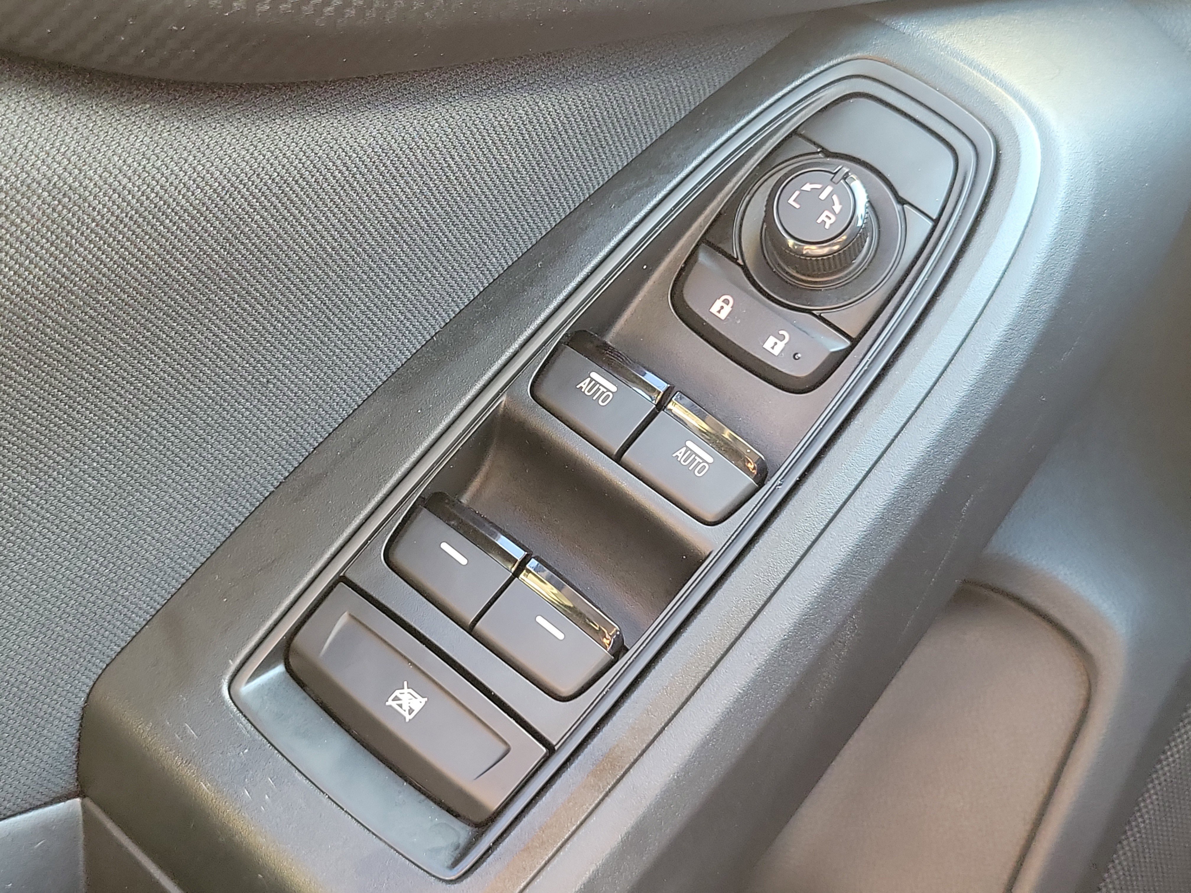 Used 2022 Subaru Crosstrek 2.0i image 23