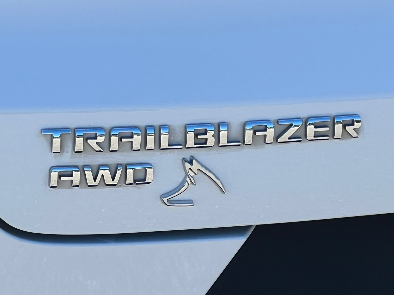 Certified 2023 Chevrolet TrailBlazer LT AWD/4WD image 2