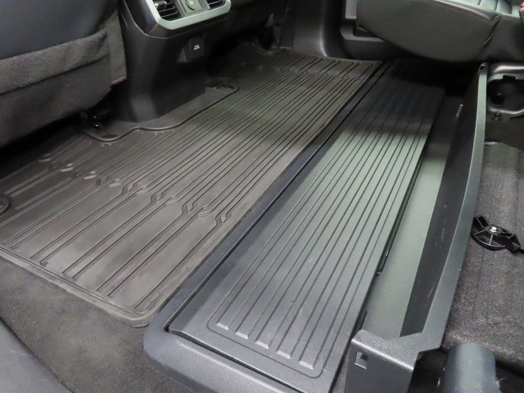 Used 2025 Ford F250 Platinum image 77