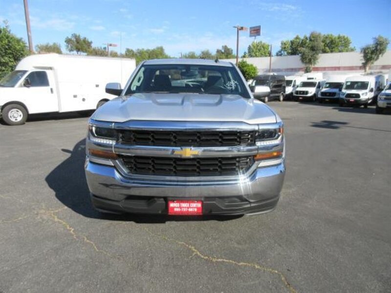 Used 2016 Chevrolet Silverado 1500 LT RWD image 2