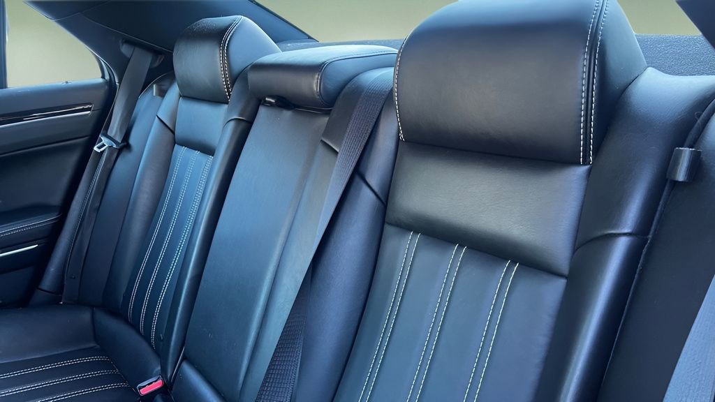 Used 2021 Chrysler 300 S image 20