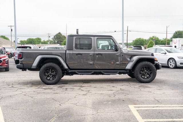 Certified 2023 Jeep Gladiator Sport AWD/4WD image 6