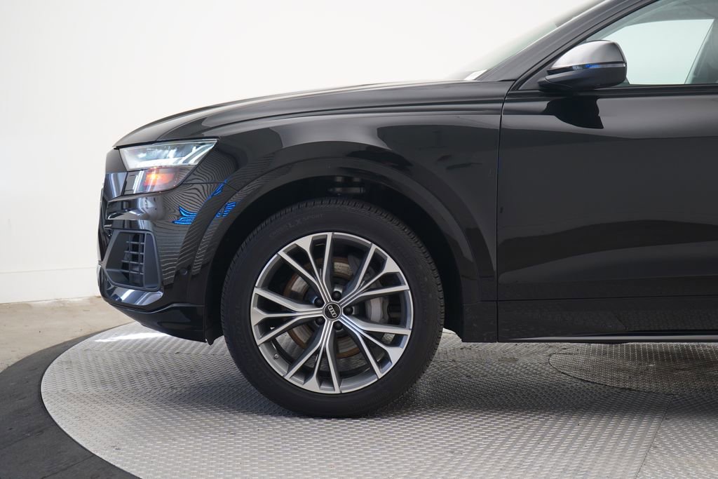 Used 2023 Audi Q8 Premium w/ Convenience Package image 2