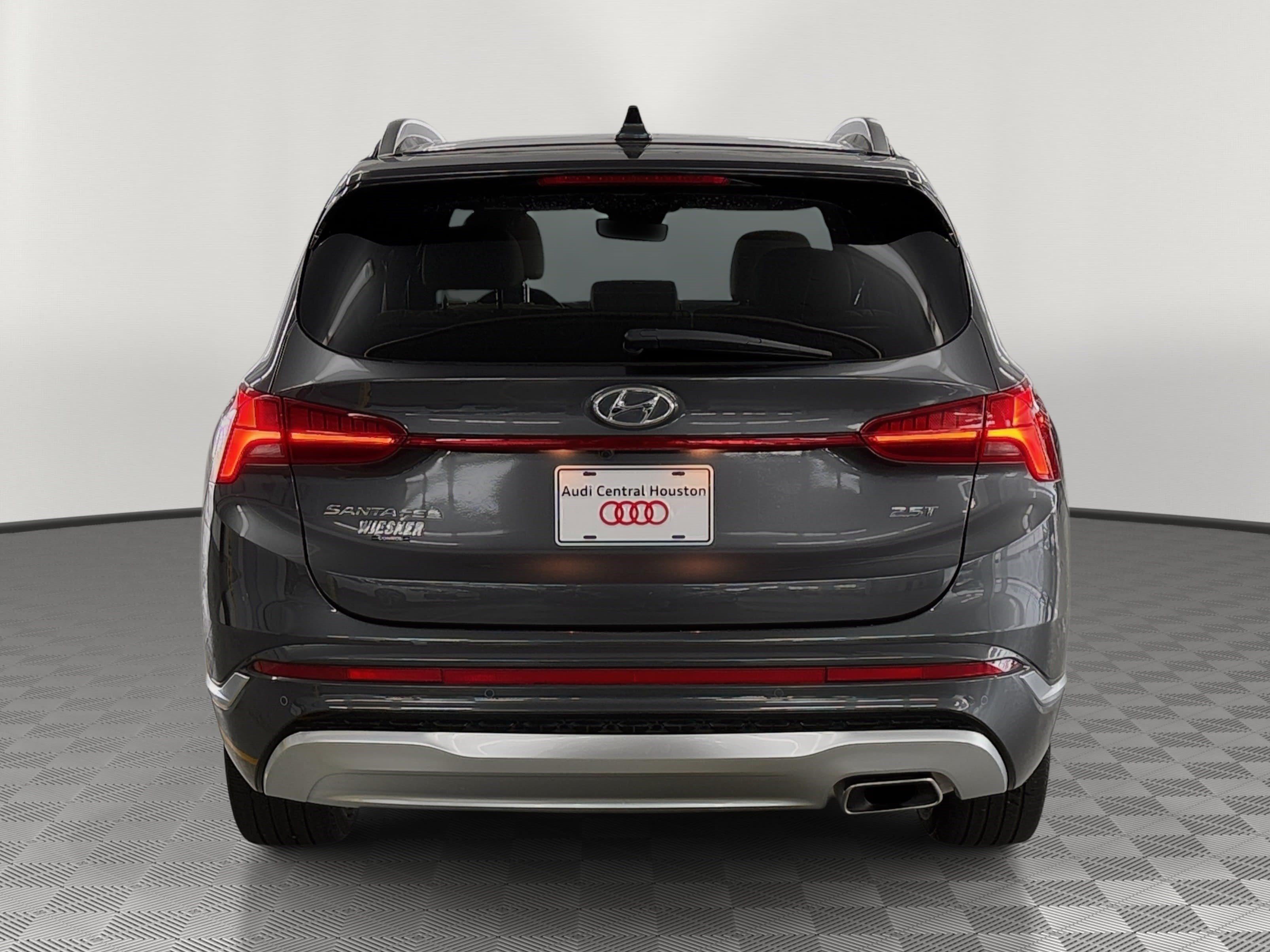 Used 2023 Hyundai Santa Fe Calligraphy FWD image 10