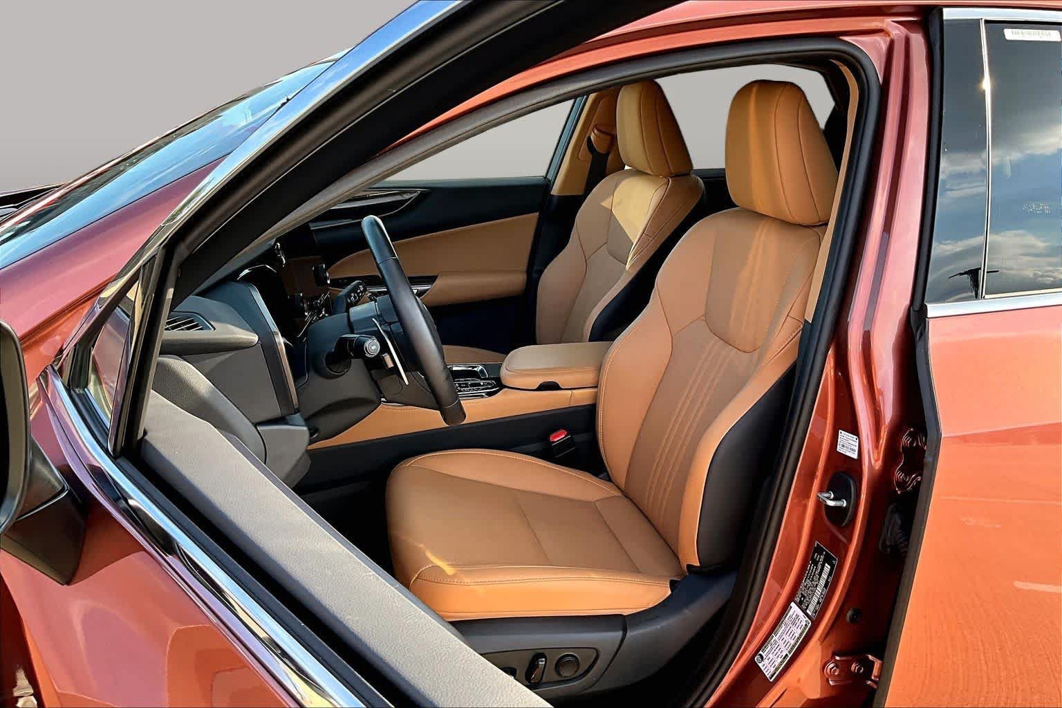 Certified 2026 Lexus NX 350 AWD w/ Accessory Package (Z1) image 8