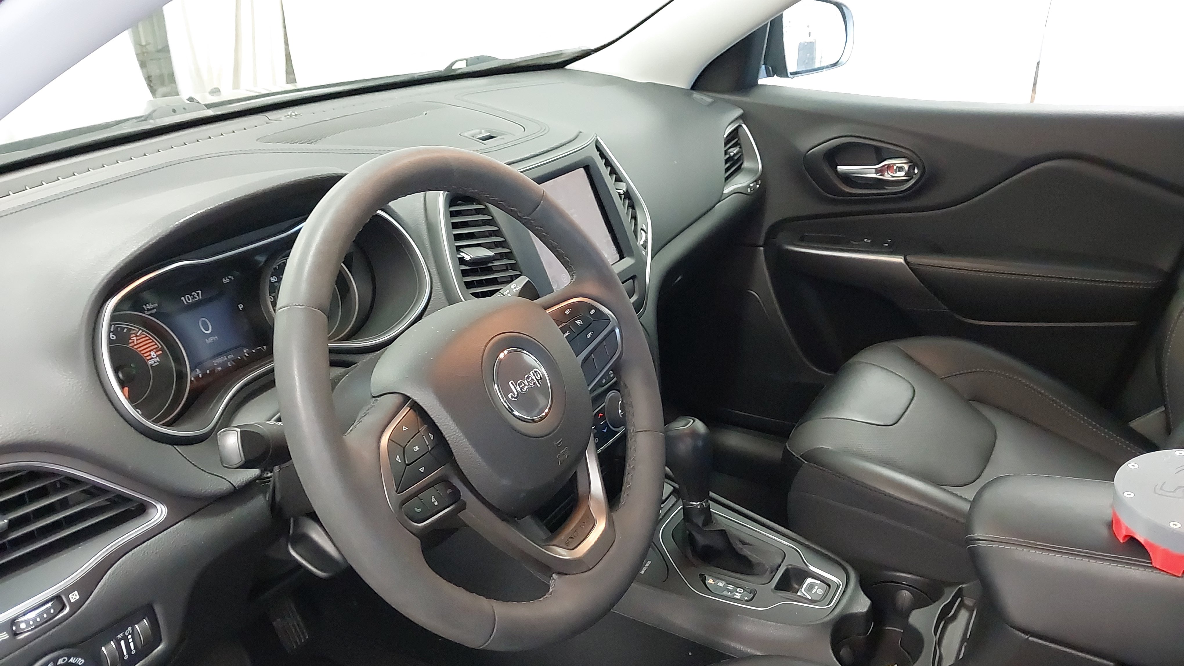 Used 2022 Jeep Cherokee Latitude Lux AWD/4WD image 17