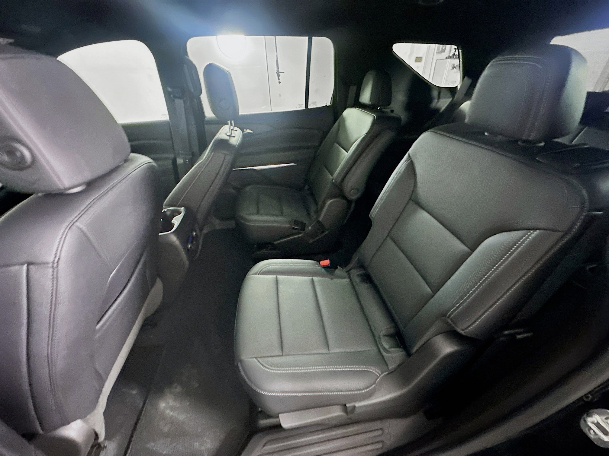 Used 2025 Chevrolet Traverse LT image 28