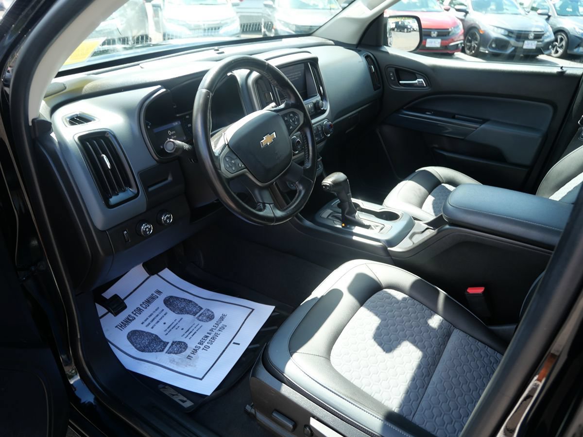 Used 2020 Chevrolet Colorado Z71 AWD/4WD image 9