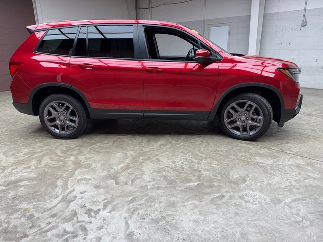 Used 2023 Honda Passport EX-L image 6