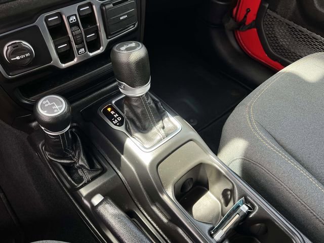 Certified 2025 Jeep Wrangler Unlimited Sport AWD/4WD image 23