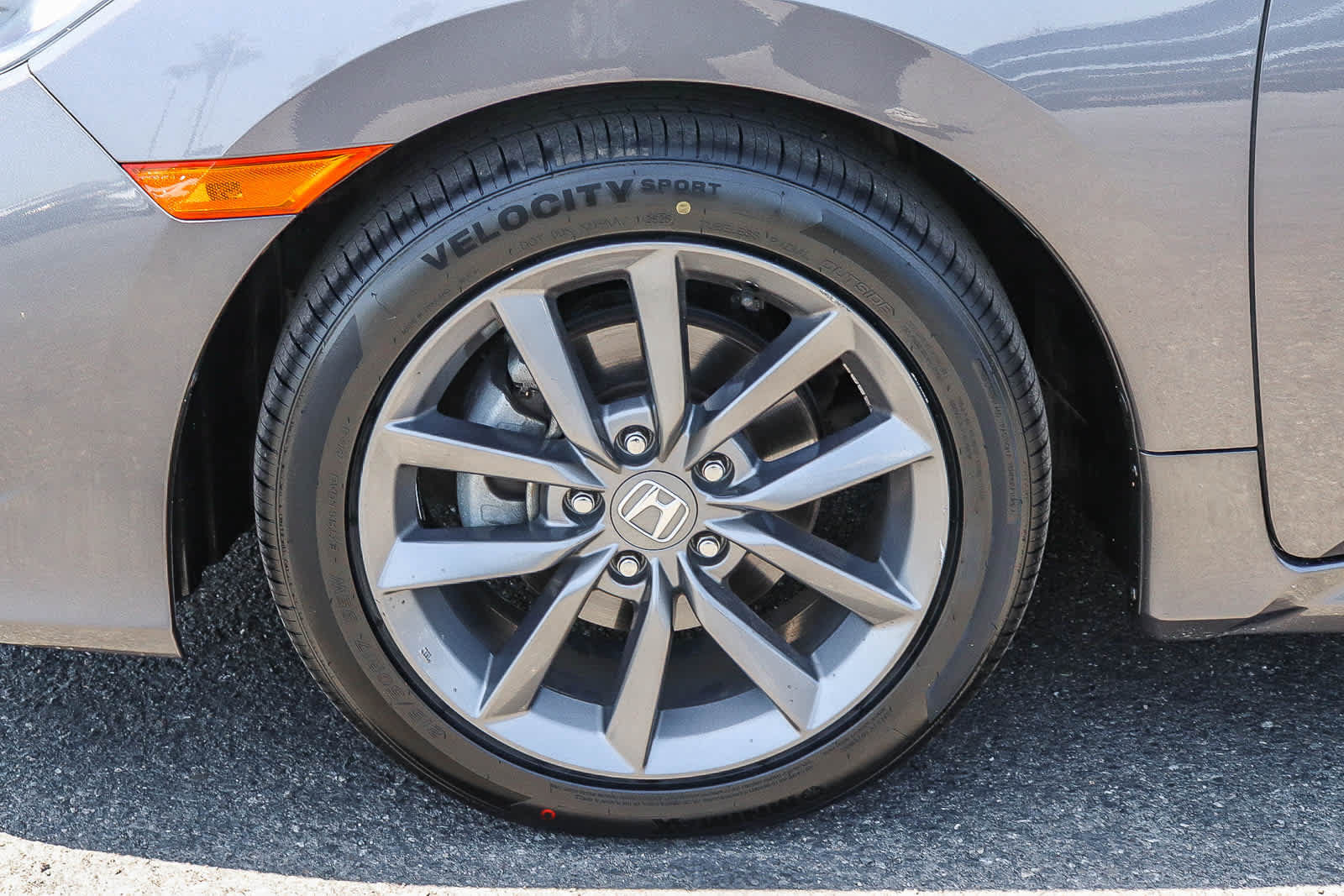Used 2019 Honda Civic EX-L image 14