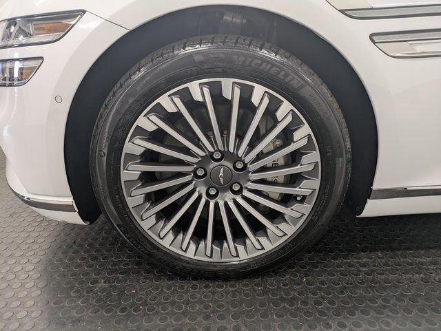 Used 2023 Genesis Electrified G80 image 7