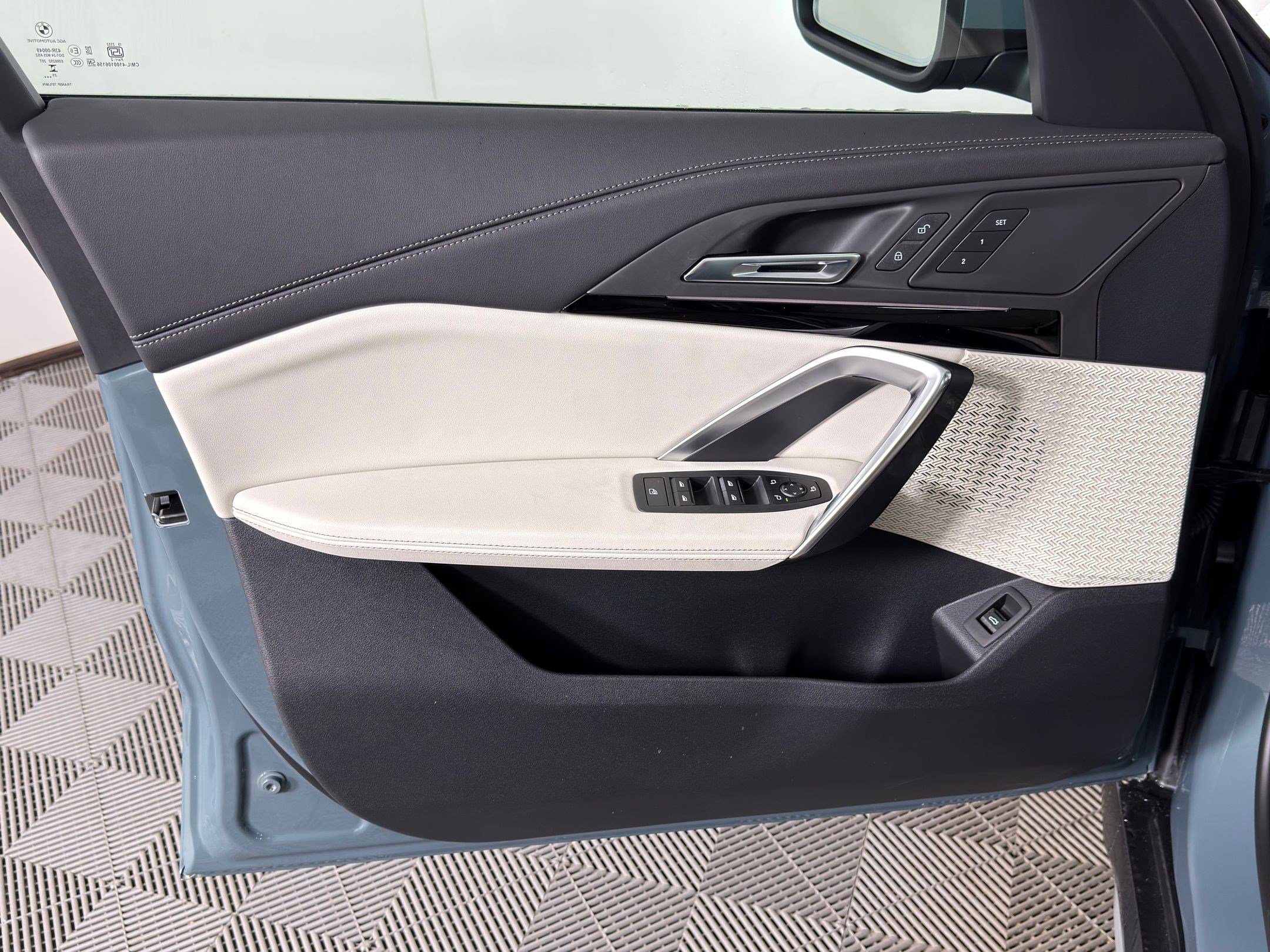 Used 2026 BMW X1 xDrive28i w/ Technology Package image 10