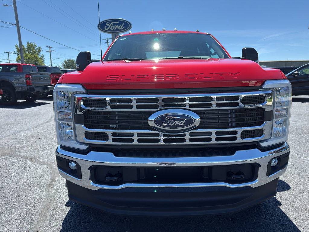New 2026 Ford F350 XLT w/ XLT Value Package AWD/4WD image 3