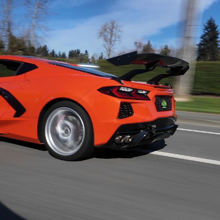 Used 2020 Chevrolet Corvette Stingray Premium Cpe w/ 3LT Preferred Equipment Group image 57