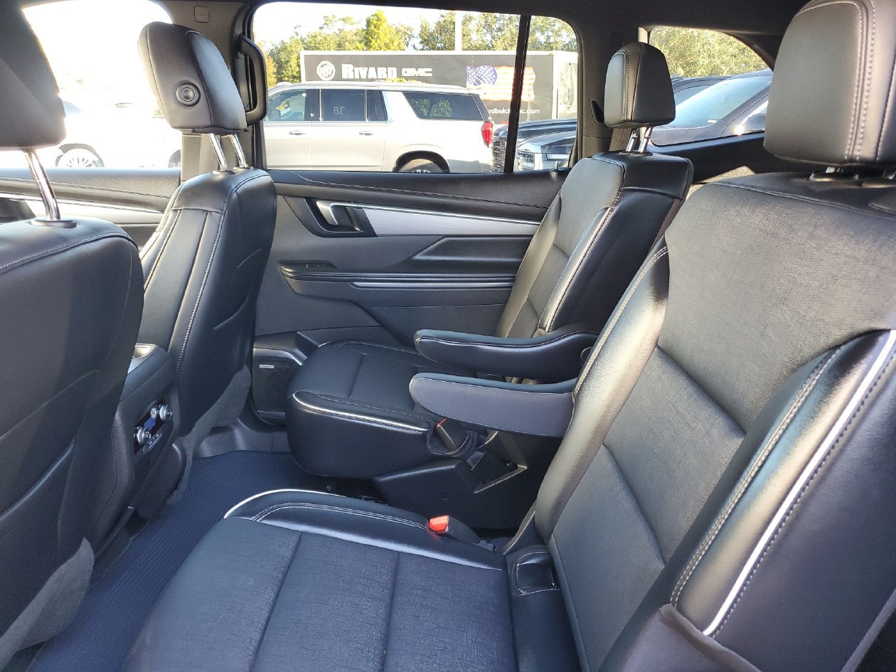 Used 2026 Buick Enclave Preferred FWD image 10