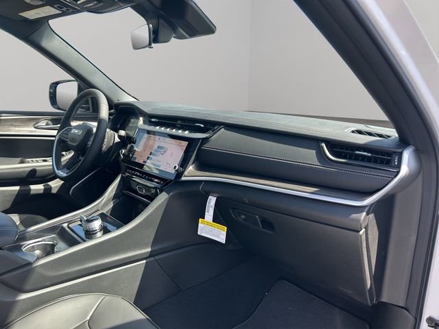 New 2026 Jeep Grand Cherokee Limited AWD/4WD image 26