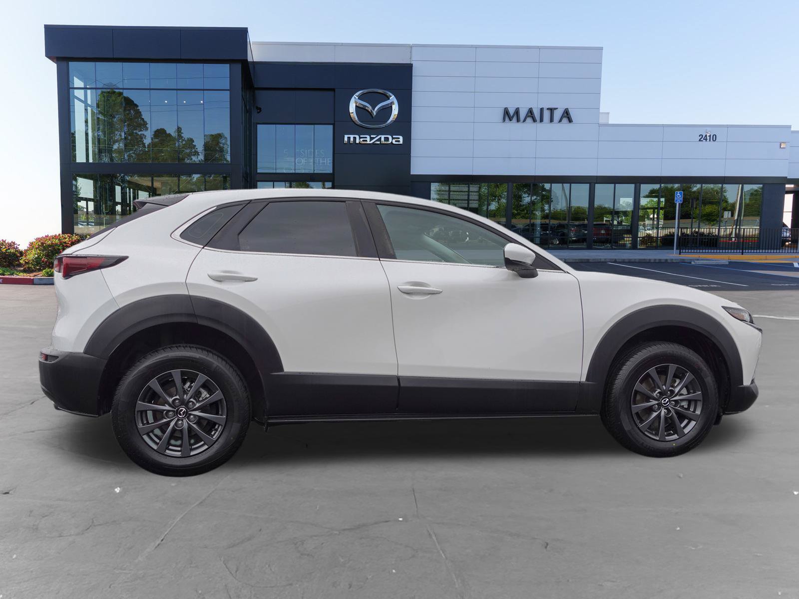 Certified 2023 MAZDA CX-30 AWD 2.5 S image 2