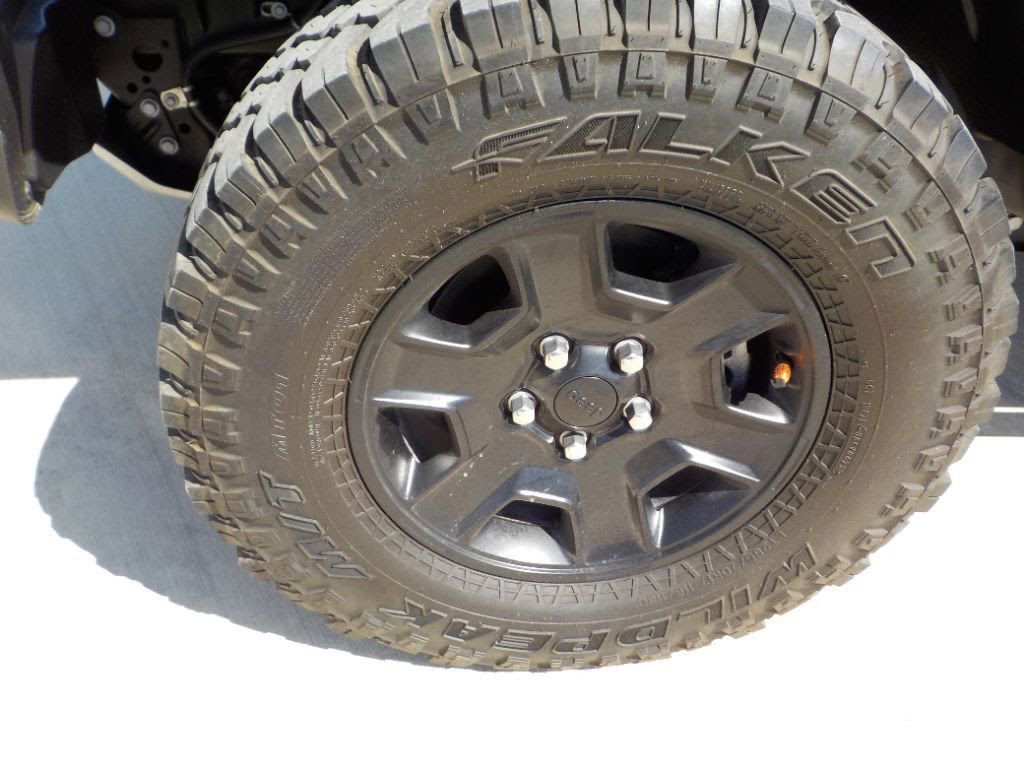 Used 2023 Jeep Gladiator Mojave image 17