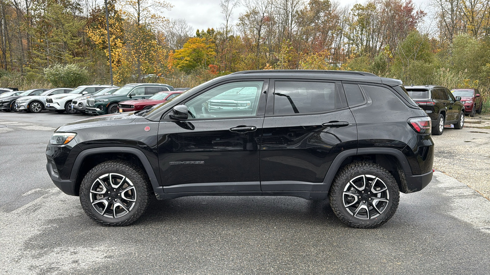 Certified 2024 Jeep Compass Trailhawk w/ Trailhawk Elite Group image 7