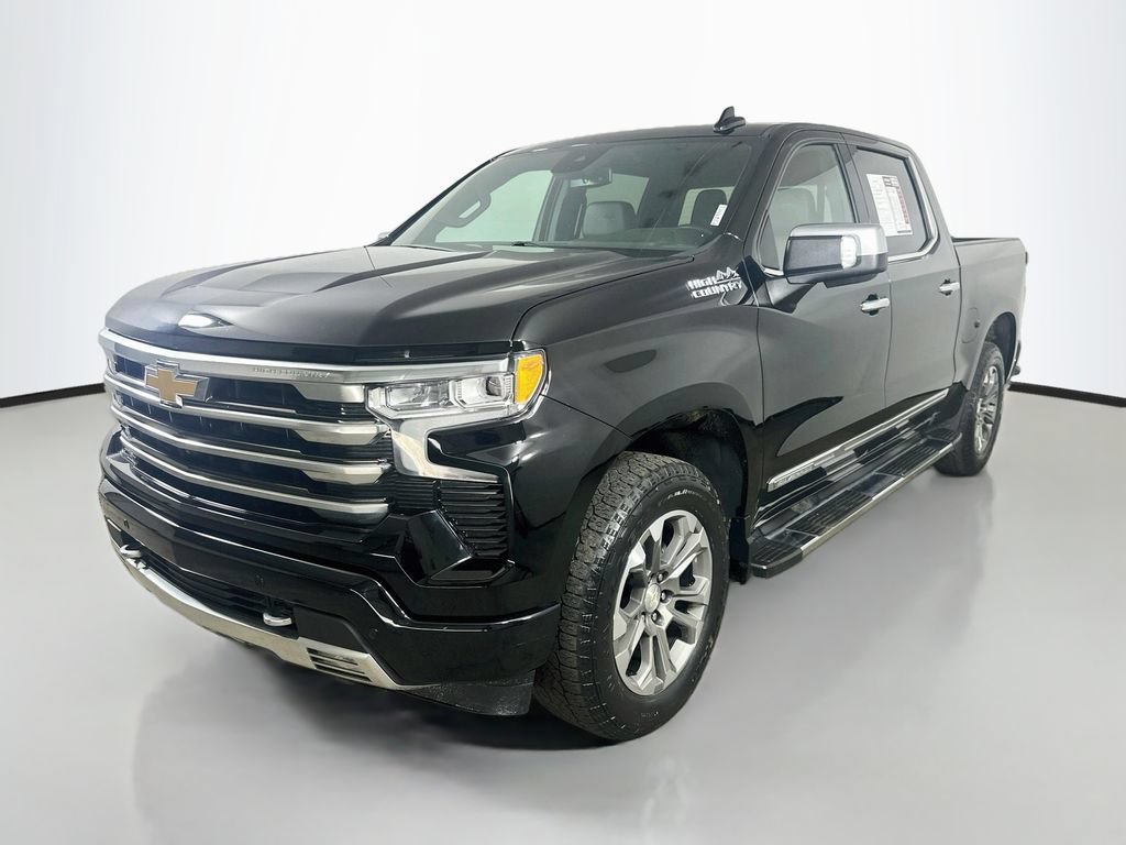 Used 2024 Chevrolet Silverado 1500 High Country AWD/4WD video 3