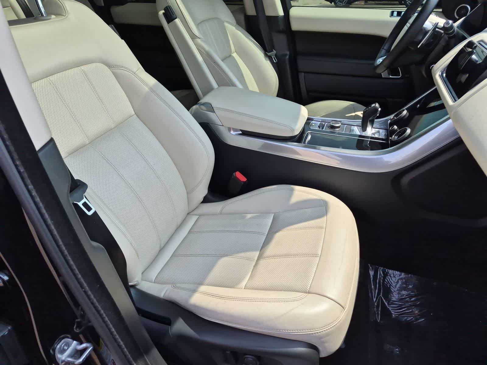 Certified 2022 Land Rover Range Rover Sport HSE Silver Edition AWD/4WD image 22