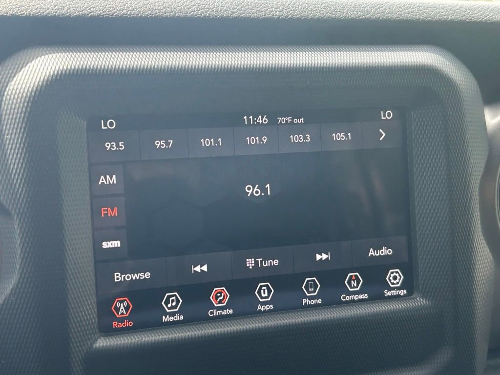 Used 2020 Jeep Gladiator Sport w/ Quick Order Package 24S image 17