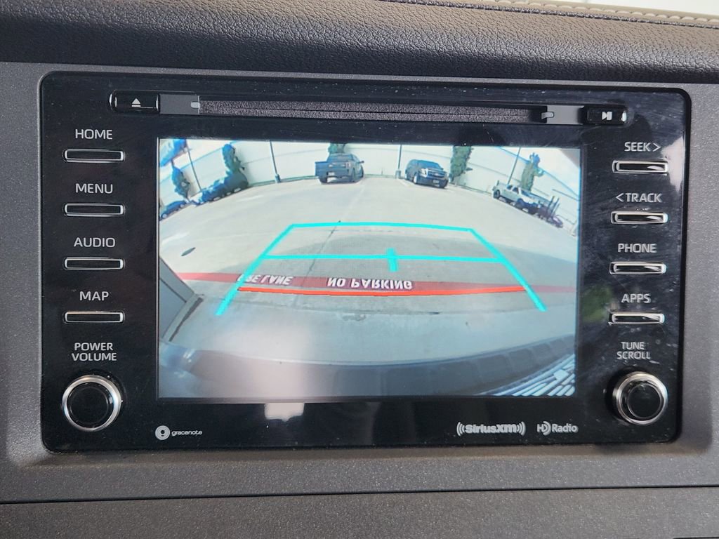 Used 2020 Toyota Sienna XLE Premium w/ Carpet Mat Package AWD/4WD image 17